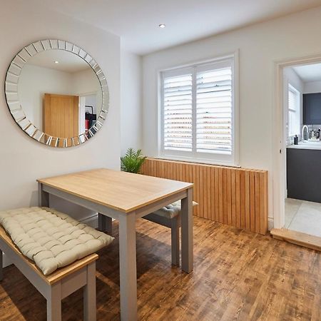 Host & Stay - Holme Rigg Whitby Buitenkant foto
