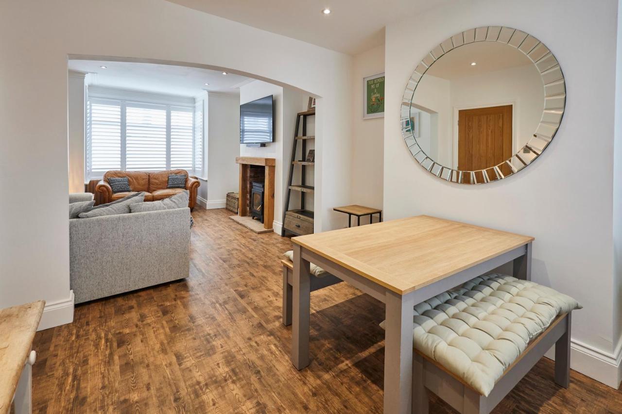 Host & Stay - Holme Rigg Whitby Buitenkant foto