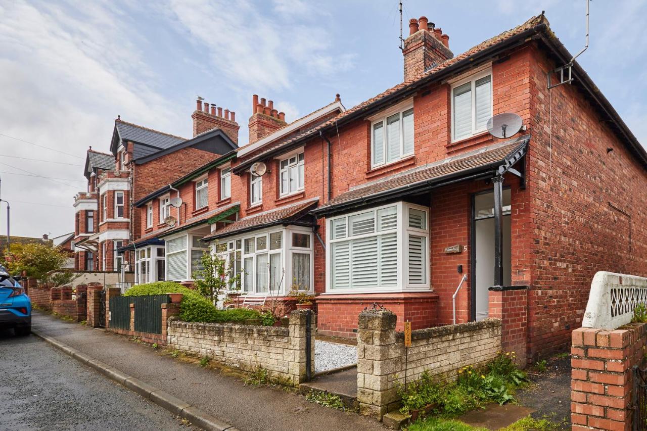Host & Stay - Holme Rigg Whitby Buitenkant foto